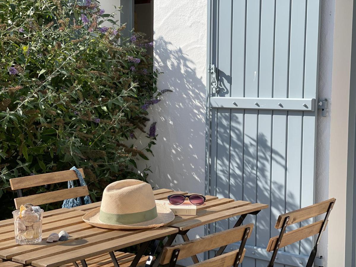 Le Parc Des Mimosas Villa Noirmoutier-en-l'Ile Bagian luar foto