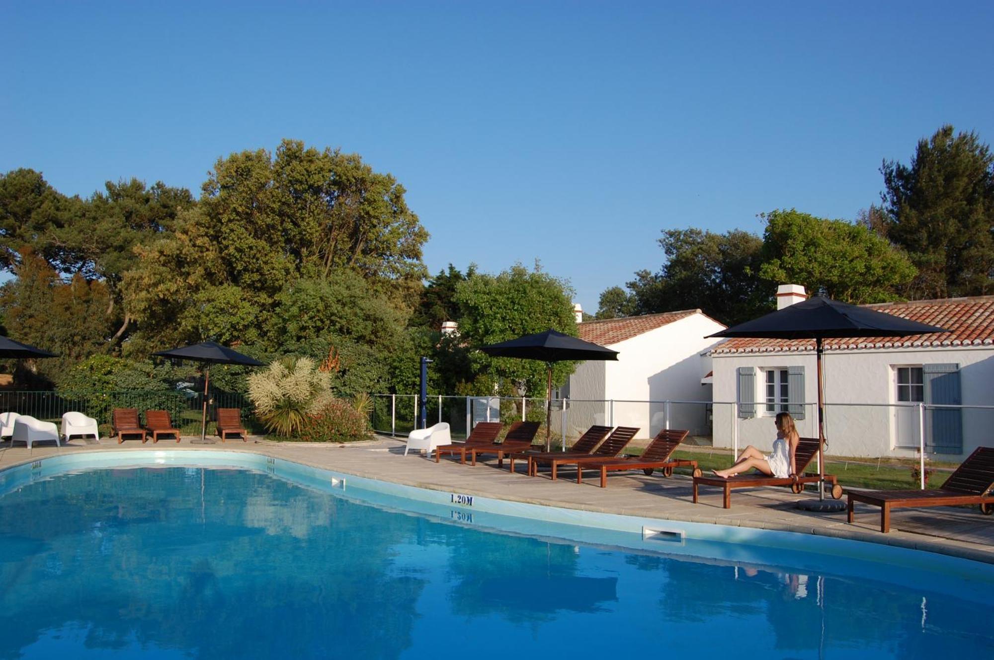 Le Parc Des Mimosas Villa Noirmoutier-en-l'Ile Bagian luar foto