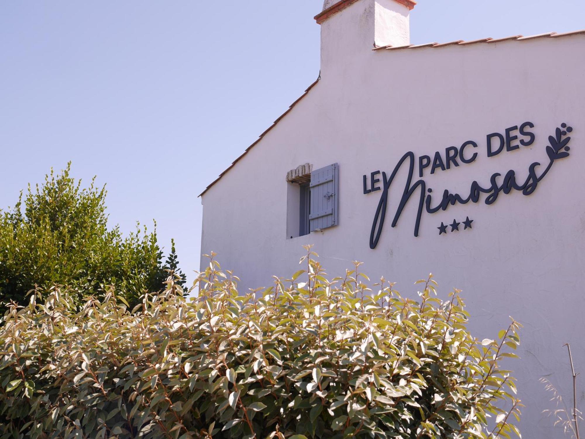 Le Parc Des Mimosas Villa Noirmoutier-en-l'Ile Bagian luar foto